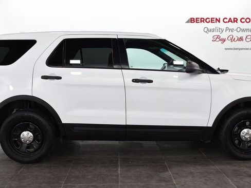 Used 2016 Ford Explorer 4WD Police Interceptor image 8