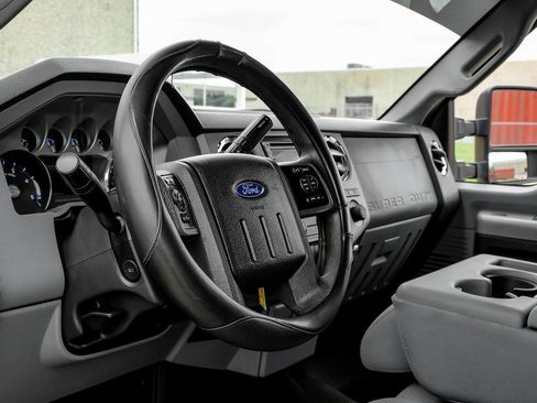 Used 2016 Ford F250 XLT w/ XLT Value Package AWD/4WD image 21