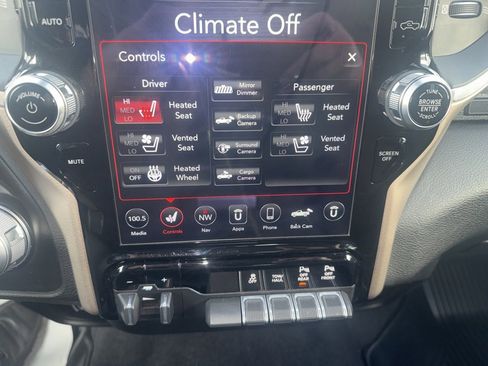 Used 2019 RAM 2500 Laramie image 29