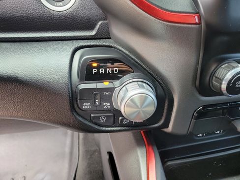 Used 2019 RAM 1500 Rebel image 16