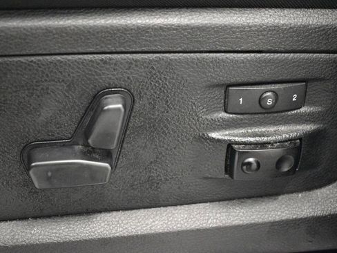 Certified 2017 RAM 1500 Laramie w/ Convenience Group image 35