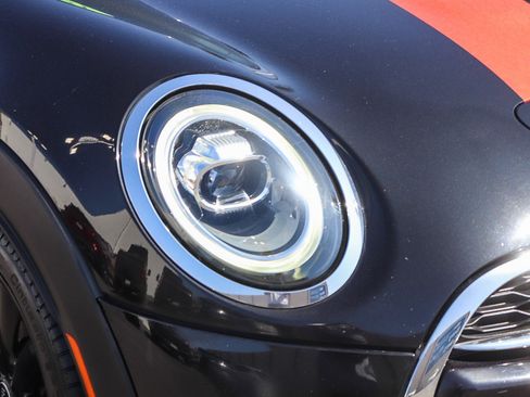 Used 2021 MINI Cooper S FWD image 5