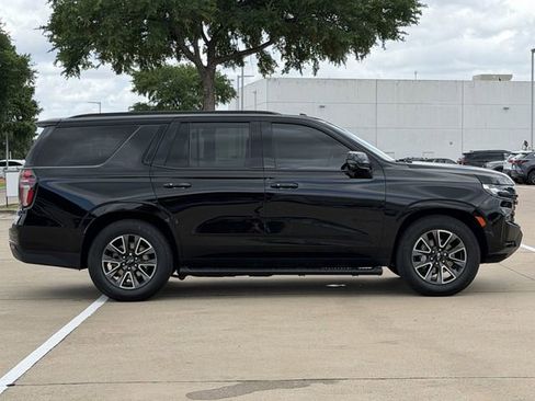 Used 2023 Chevrolet Tahoe Z71 w/ Z71 Off-Road Package AWD/4WD image 3
