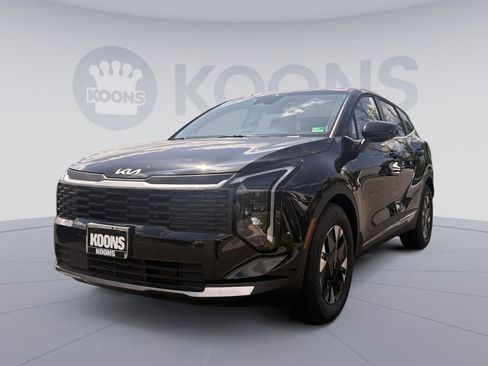 New 2026 Kia Sportage LX FWD image 1
