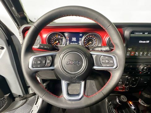 Used 2023 Jeep Gladiator Rubicon image 17