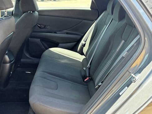 Used 2025 Hyundai Elantra Sport FWD image 12