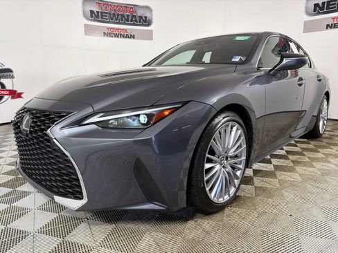 Used 2024 Lexus IS 300 w/ Premium Package RWD image 8