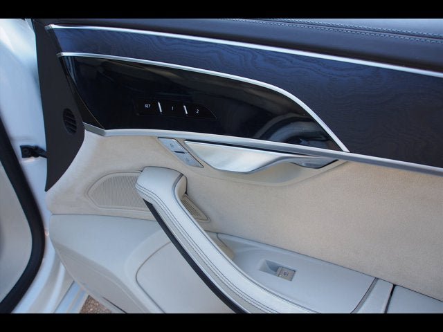 Used 2020 Audi A8 L 3.0T w/ Executive Package AWD/4WD image 13
