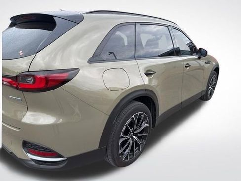 Used 2025 MAZDA CX-70 Plug-In Hybrid w/ Premium Plus image 3