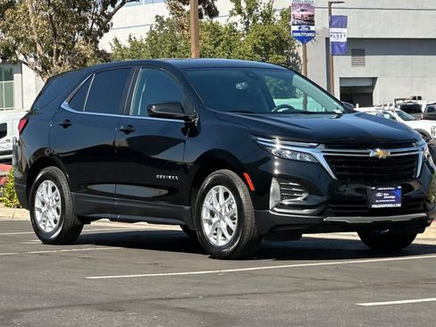 Used 2024 Chevrolet Equinox LT FWD image 10