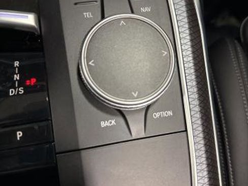 Used 2025 BMW 330i xDrive Sedan w/ Premium Package image 31