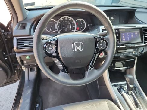 Used 2016 Honda Accord EX image 12