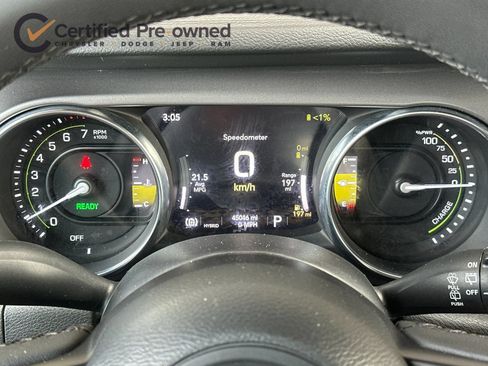 Used 2023 Jeep Wrangler Unlimited AWD/4WD image 25