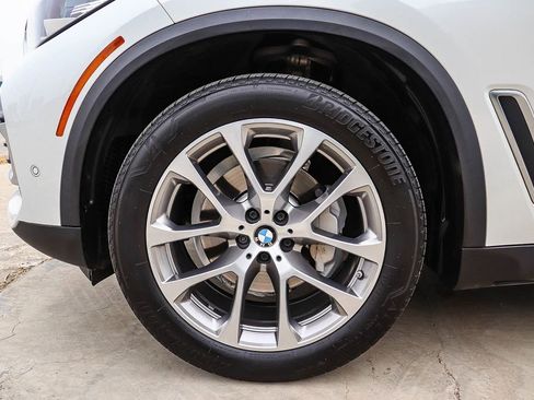 Used 2022 BMW X5 sDrive40i w/ Premium Package RWD image 13