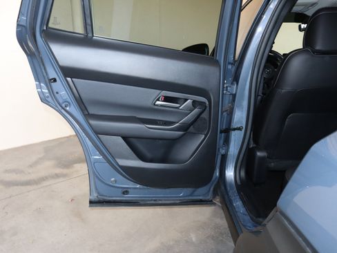 Used 2024 MAZDA CX-50 AWD 2.5 S w/ Preferred Package image 36