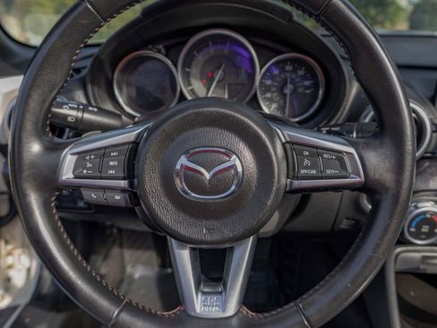 Used 2016 MAZDA MX-5 Miata Grand Touring image 23