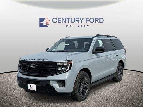 New 2026 Ford Expedition Platinum image 5
