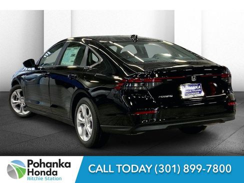 Used 2025 Honda Accord LX image 5