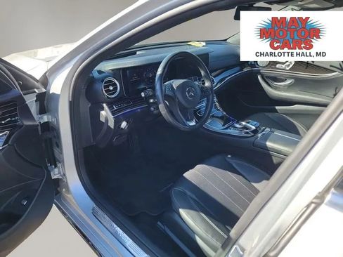 Used 2017 Mercedes-Benz E 300 4MATIC image 8