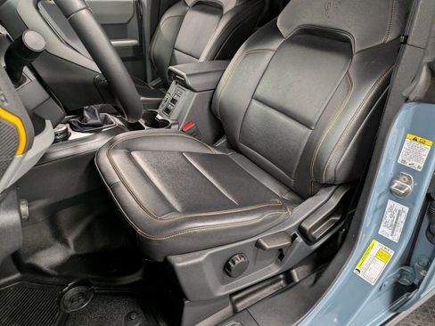 Used 2021 Ford Bronco Badlands image 12