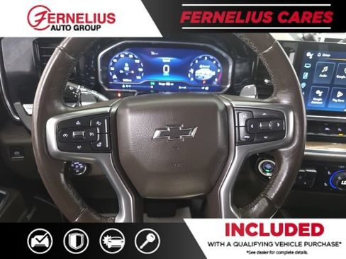 Used 2023 Chevrolet Silverado 1500 RST AWD/4WD image 23