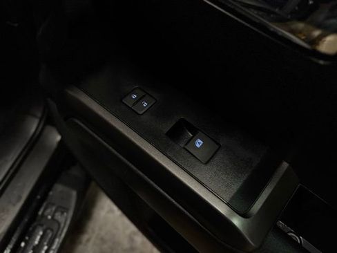 Used 2022 Toyota Tacoma TRD Sport image 13