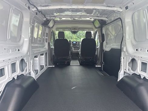 New 2025 Ford Transit 250 Low Roof image 39
