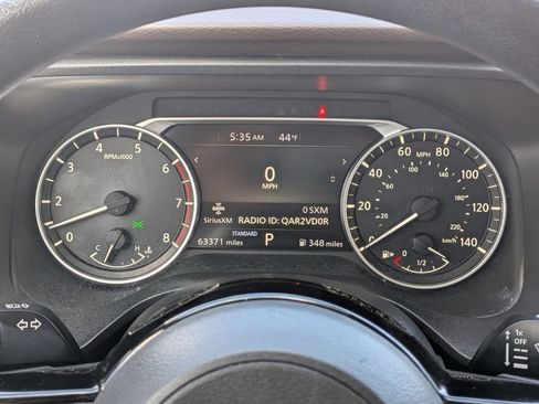 Used 2021 Nissan Rogue SV image 29