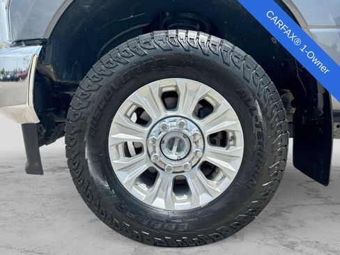 Used 2022 Ford F250 XLT w/ XLT Value Package AWD/4WD image 17