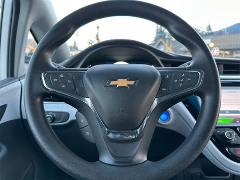 Used 2019 Chevrolet Bolt LT image 25