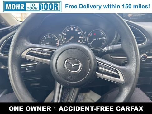 Used 2022 MAZDA MAZDA3 s image 15