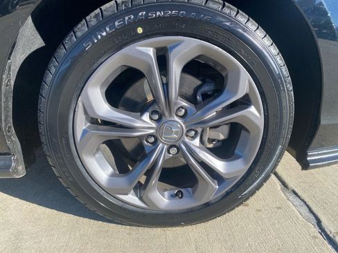 Used 2024 Honda Accord EX image 30