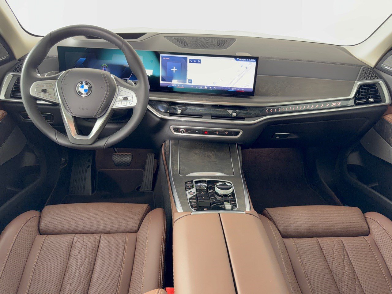 Used 2026 BMW X7 xDrive40i w/ Executive Package AWD/4WD image 17