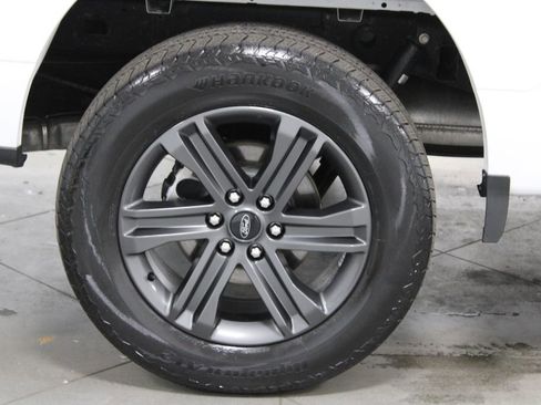 Used 2023 Ford F150 Lariat AWD/4WD image 13