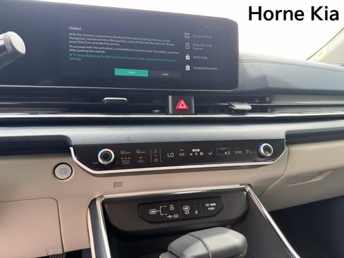 New 2026 Kia Carnival EX FWD image 16