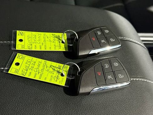 Used 2026 Chevrolet Traverse LT w/ Driver Confidence Package image 34