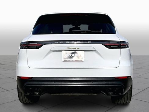 Used 2022 Porsche Cayenne E-Hybrid AWD/4WD image 9