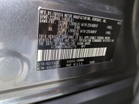 Used 2022 Toyota RAV4 XLE image 37