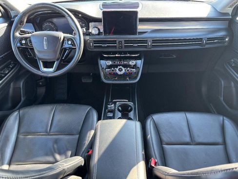 Certified 2022 Lincoln Corsair Standard AWD w/ Premium Package image 11