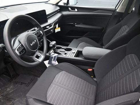 New 2026 Kia K5 LXS FWD image 15