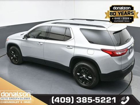 Used 2021 Chevrolet Traverse LT FWD image 21