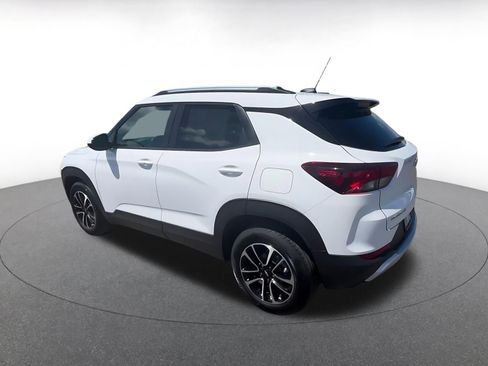 Used 2025 Chevrolet TrailBlazer LT image 10