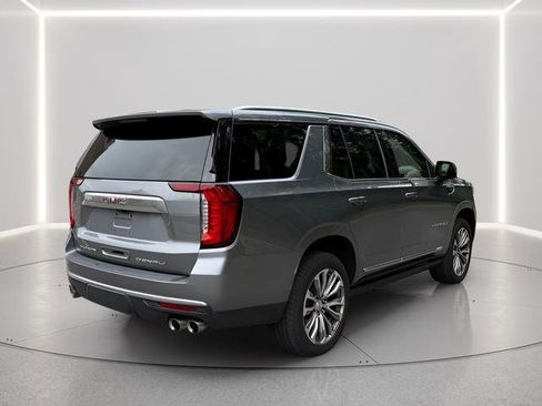 Used 2021 GMC Yukon Denali w/ Denali Premium Package AWD/4WD image 5