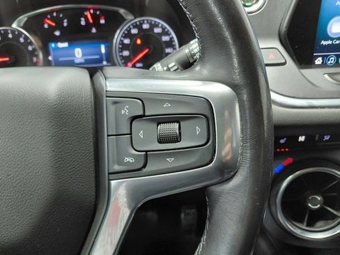 Used 2020 Chevrolet Blazer LT image 32