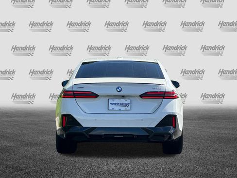 Used 2026 BMW 540i xDrive w/ M Sport Package AWD/4WD image 6