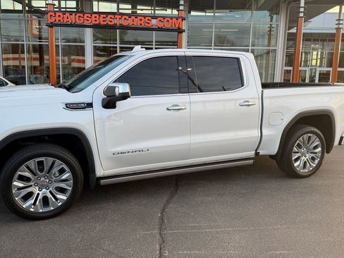 Used 2022 GMC Sierra 1500 Denali w/ Denali Premium Package image 2