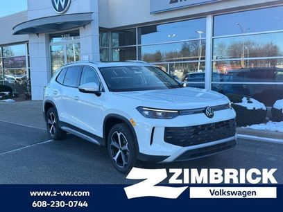 New 2026 Volkswagen Tiguan SE