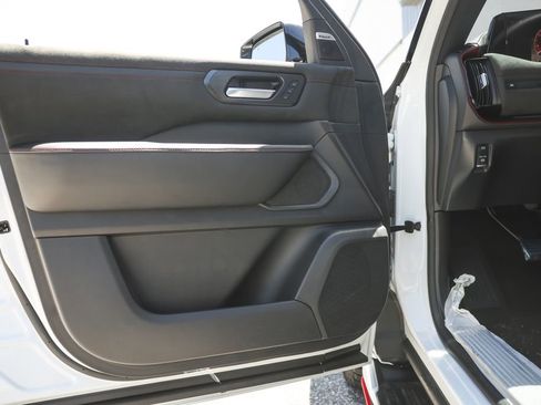 Used 2026 Nissan Armada NISMO image 34