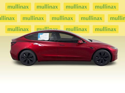 Used 2024 Tesla Model 3 RWD image 2