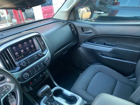 Used 2020 Chevrolet Colorado LT w/ LT Convenience Package image 14